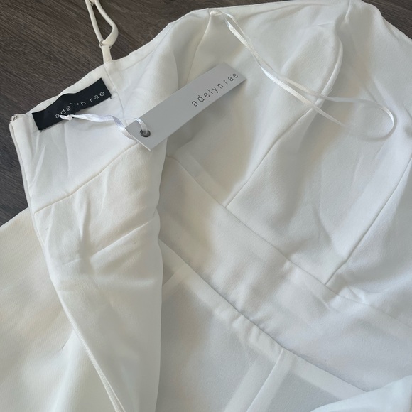 White fashionable jumpsuit - Picture 4 of 4